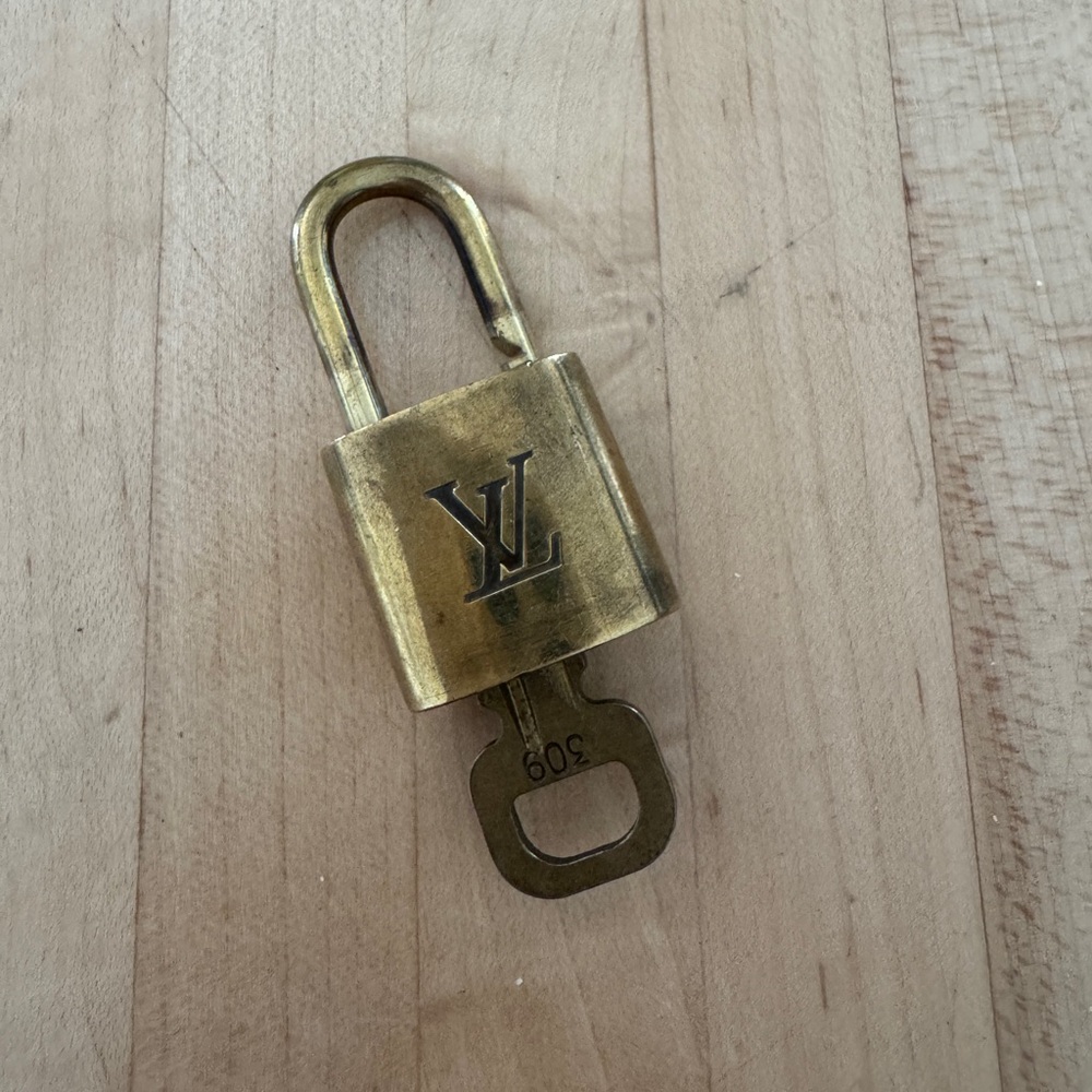 Louis Vuitton Lock and Key 309 Gold Padlock Keychain